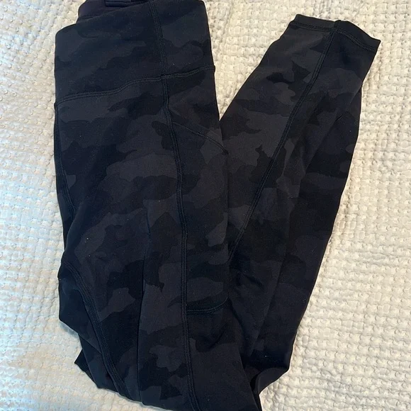 Lululemon camo leggings - Picture 2 of 2